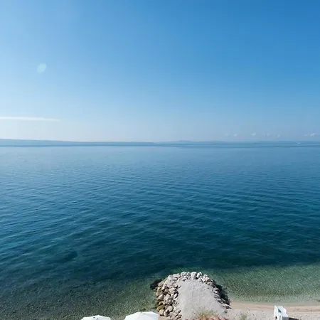 Beachfront Apartments Zanic Podstrana Exterior photo