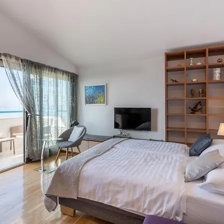 Beachfront Apartments Zanic Podstrana Exterior photo