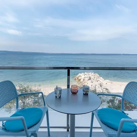 Beachfront Apartments Zanic Podstrana Exterior photo