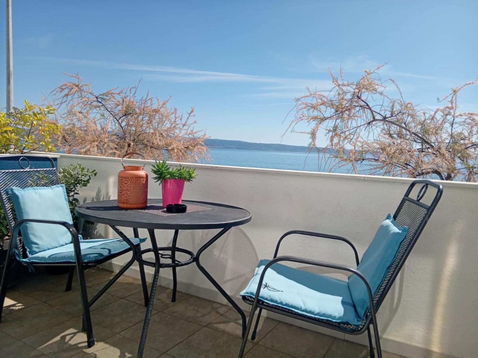 Beachfront Zanic Apartment Podstrana