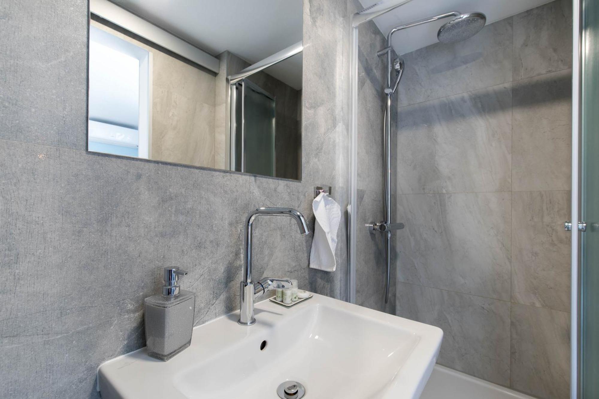 Apartment Beachfront Zanic