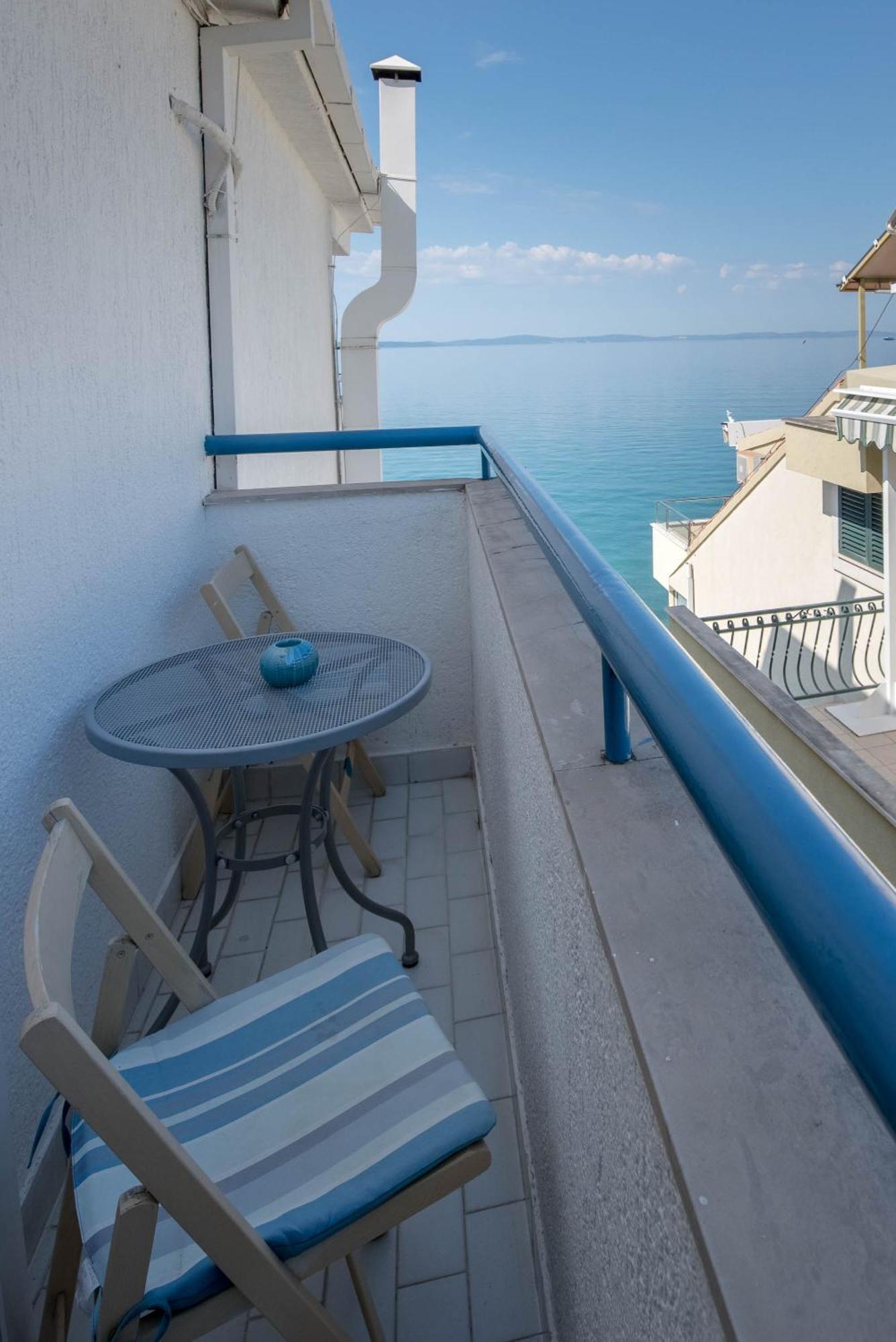 Beachfront Zanic Apartment *