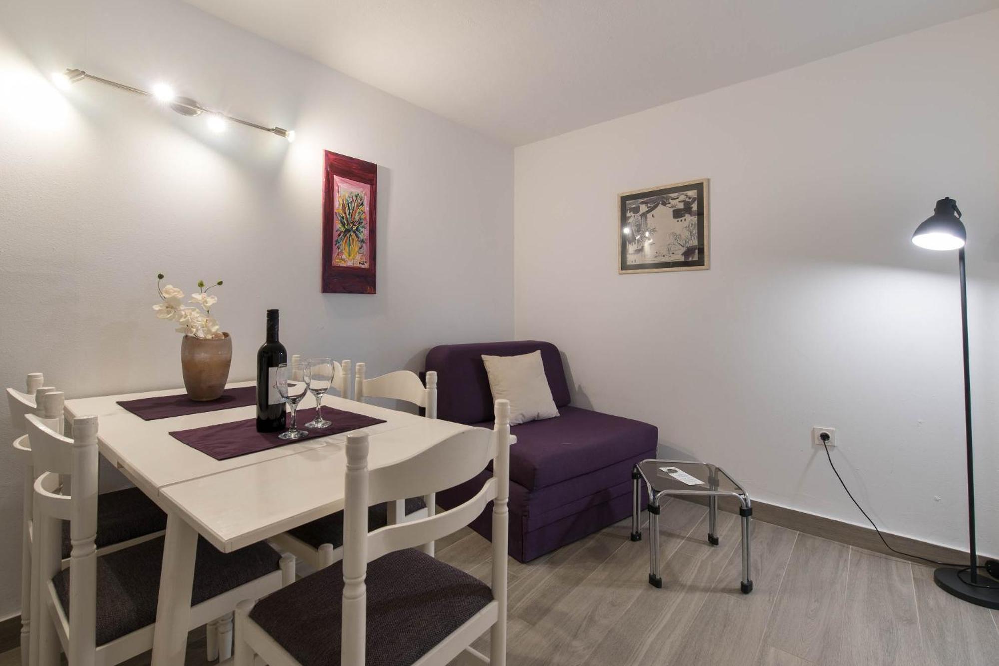 Beachfront Zanic * Podstrana