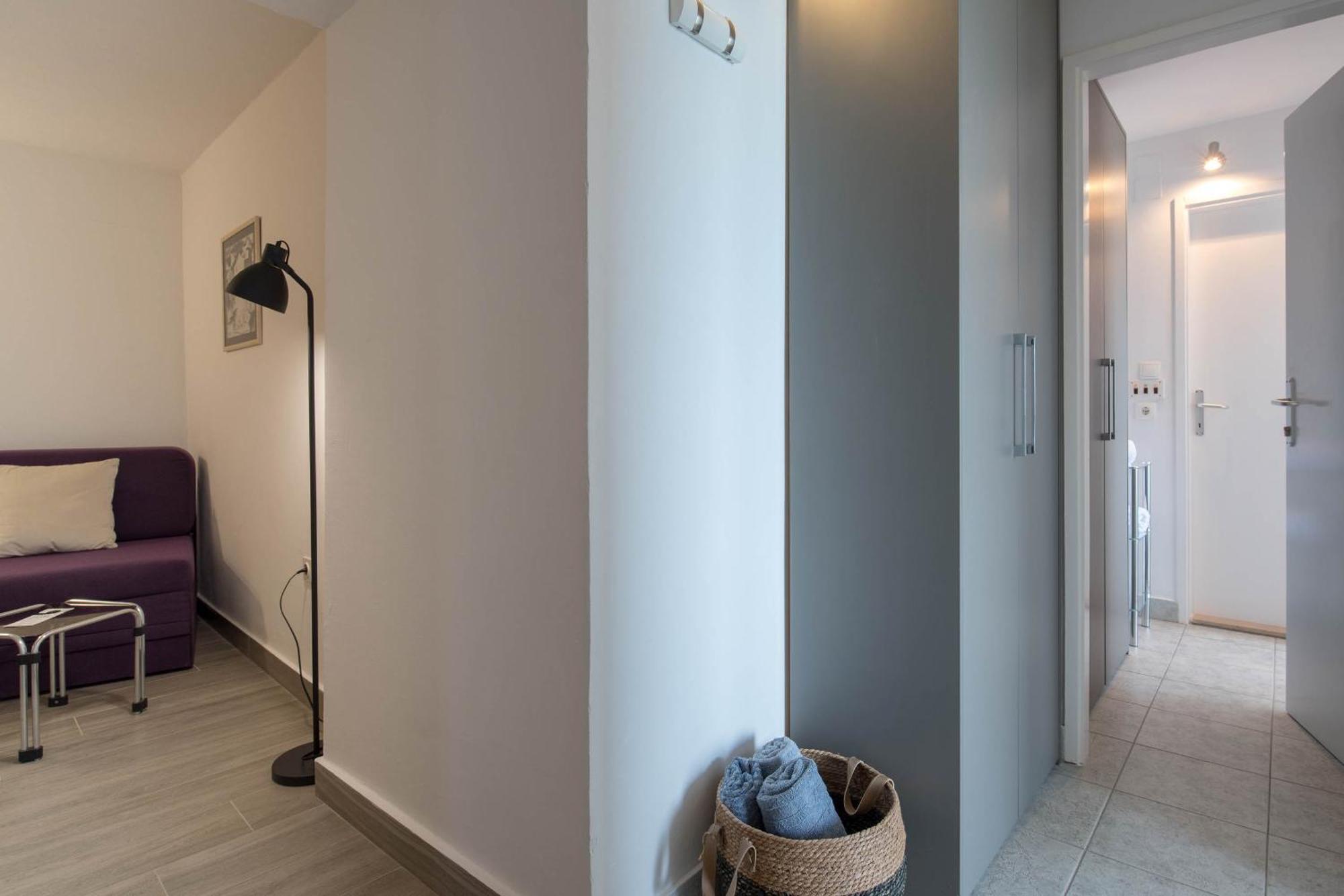Beachfront Zanic Apartment *