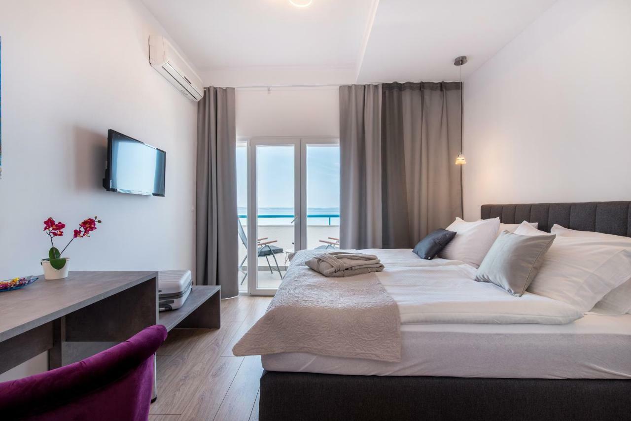 Apartment Beachfront Zanic Podstrana